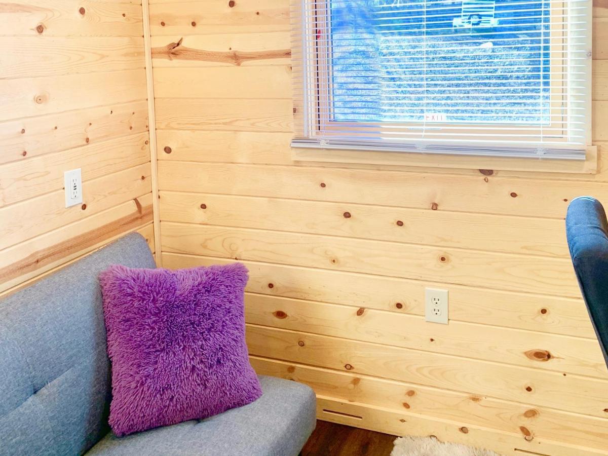 كوتنوود Cute Sedona Green-Certified Cedar Tiny Home المظهر الخارجي الصورة
