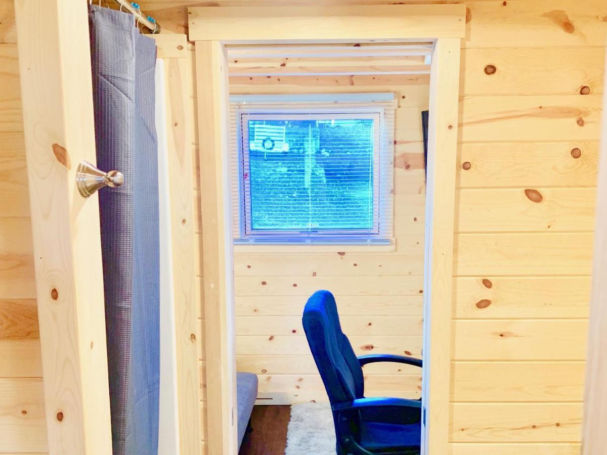 كوتنوود Cute Sedona Green-Certified Cedar Tiny Home المظهر الخارجي الصورة
